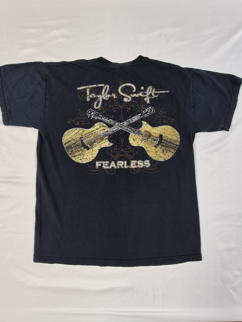 Taylor Swift Fearless Tour Official Merch (T-Shirt 2009) Double Sided Medium
